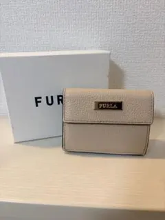 FURLA 三つ折り財布 ベージュのサムネイル
