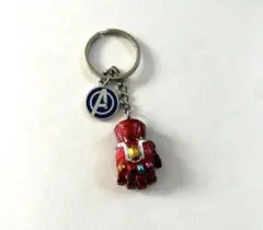 ホットトイズ　コスベイビーキーチェーン　アベンジャーズ　ナノガントレット