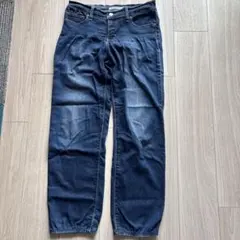 Levi's ダークブルー ストレートデニム
