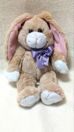 ビルドアベア　ベージュのウサギのぬいぐるみ　もこもこ　ふわふわ　ラビット　兎 Amazon.co.jp: ビルドアベア うさぎ ぬいぐるみ : おもちゃ
