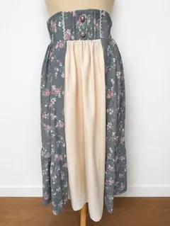 axes femme kawaii プチフルール スカート チャコールのサムネイル