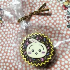 販売終了希少品！✨️ちいかわ✨️きいろいうさぎカップチョコ形アクリルキーホルダー