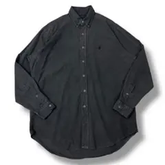 黒 シャツ