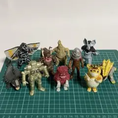 HGガシャポン ウルトラ怪獣　10体セット