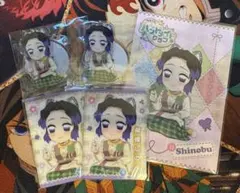 胡蝶しのぶ ゆる顔ポーチとスタンドクリップ - メルカリ