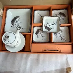 【未使用】梅絵付け 和食器セット 醤油差し 盛鉢 小皿5枚 貫入伝統和柄食卓揃のサムネイル