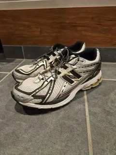 p*5様 New Balance 1906R スニーカー たきまき 滝沢眞紀子 - メルカリ