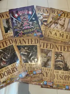 ONE PIECE ワンピース　一番くじ手配書 ポスター 8枚セットのサムネイル