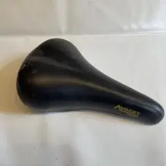 AVOCET TOURING サドル ブラックのサムネイル