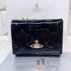 【大人気　新品】Vivienne Westwood エナメル黒 三つ折財布
