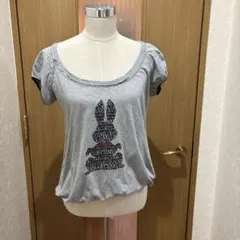 MAX&Co.ラビットプリント グレー パフスリーブT裾バルーンTシャツのサムネイル