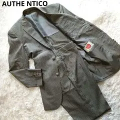 美品　AUTHE NTICO　ストライプ　クルミボタン　グレー　 ビジネススーツ