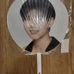 なにわ男子　長尾謙杜　うちわ