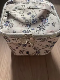 Item thumbnail for item 3acfe211-fbb4-4cab-969d-68f80cf00e58