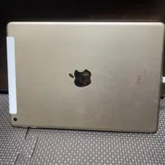 iPad 第5世代 電池良好97％ 32GB A1823 ゴールド セルラー - メルカリ