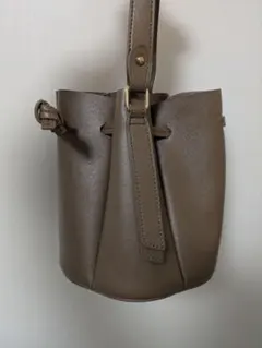 2WAY レザーバケットカヌレバッグ