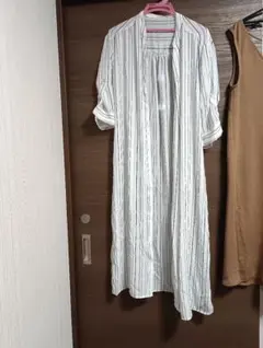 Item thumbnail for item a0a4b257-ed54-4e66-89aa-30cd496945ac