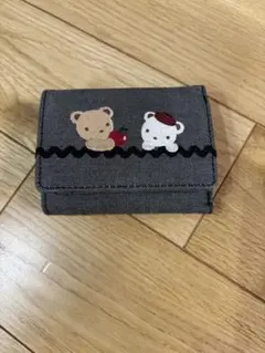 ファミリア　familiar 財布　5回使用　目立つ汚れなし