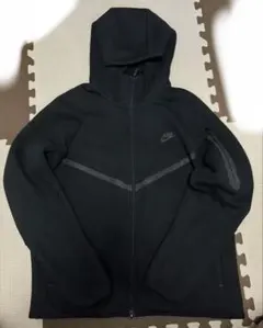 NIKEテックフリース XS〜S キッズサイズ ブラック - メルカリ
