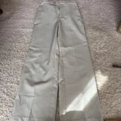 カラーパンツ　スラックス　ミントグリーン