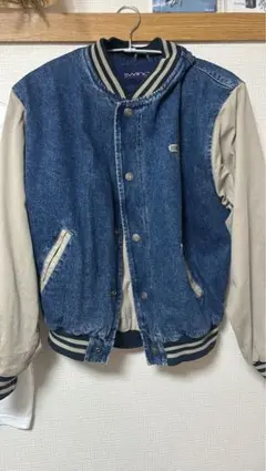 Item thumbnail for item 1827f35b-8df6-4b17-924e-b5e0fb49f1b7