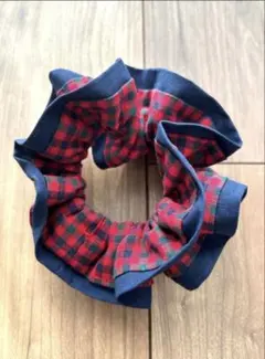 シュシュ　ハンドメイド　髪留め　ヘアゴム