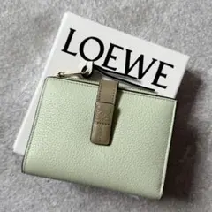 LOEWE ロエベ　スリムジップ　バイフォールドウォレットのサムネイル