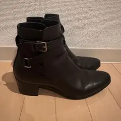 値下げしました！SAINT LAURENT PARISブラックレザーブーツのサムネイル