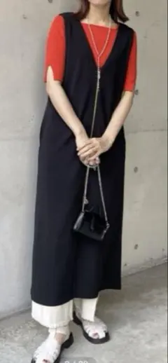 《美品》Thevon ゼヴォン フロントジップ　ロングワンピース　ブラック　ジレ