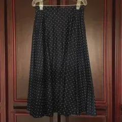 UNIQLO ドットフレアスカート