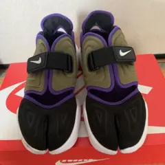 NIKE 足袋　タビ　サンダル　アクアリフト　23.5cm