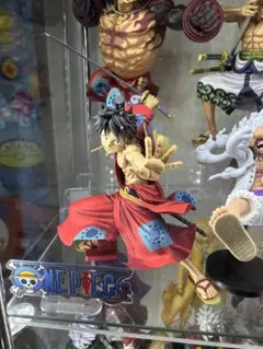 BANDAI - ワンピース SMSP A賞 ブラシ彩色 ルフィ ゾロ 2種セット バンダイ(BANDAI)|【セット商品】アミューズメント一番くじ