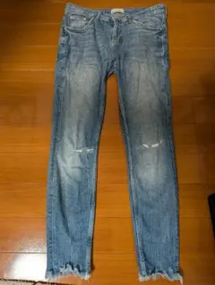 ZARA プレミアムデニムコレクション スキニージーンズ