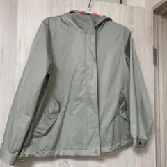 薄緑 マウンテンパーカー