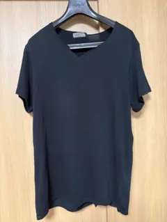 askyy ブラックTシャツ Vネック 桜井和寿着 - メルカリ