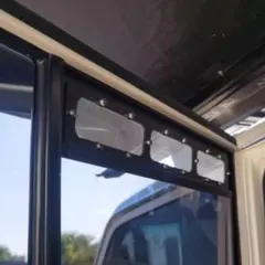 【こう】強力ACファン換気扇セット 窓が閉められる設計 E26 NV350 キャラバン用 強力ACファン換気扇セット 窓が開閉出来る設計 E26 NV350