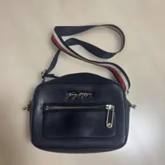 TOMMY HILFIGER ショルダーバッグ ネイビーのサムネイル