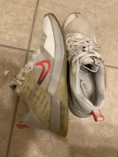 Item thumbnail for item 322087c8-c177-4951-a27a-284da6cf3ac2