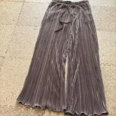 GU プリーツパンツ ブラウン　M