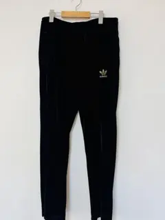 adidas アディダスオリジナルス　ベロア　パンツ　ジャージ下　黒金　L