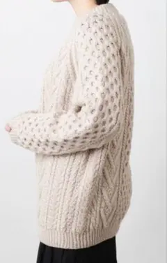 aran WOOLLEN MILLS メリノウール ニットのサムネイル