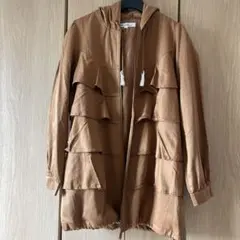 新品未使用　フリル付きブラウンフードジャケット　9号　スビニエ　soobinie