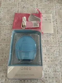 Item thumbnail for item 80ed5c2e-6f05-4196-8ee0-70f38fdefc7e