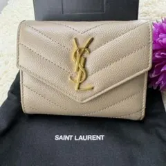 極美品 サンローラン 三つ折り財布 YSL カサンドラ キャビアスキンのサムネイル