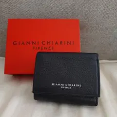 GIANNI CHIARINI ブラック三つ折り財布のサムネイル
