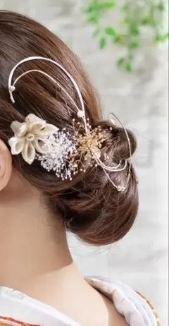 和装　髪飾り　ヘアアクセサリー　ドライフラワー　水引　パール　かすみ草