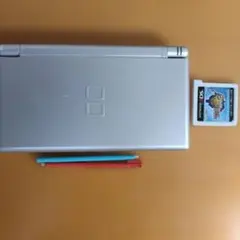 ニンテンドーDS Lite シルバー ゲームカード付き