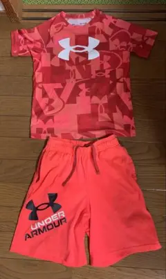 UNDER ARMOUR Tシャツ&ショートパンツセット　130cm