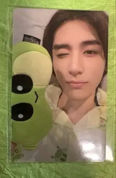 ボネクド ボイネク The Action イハンweverse ラキドロ