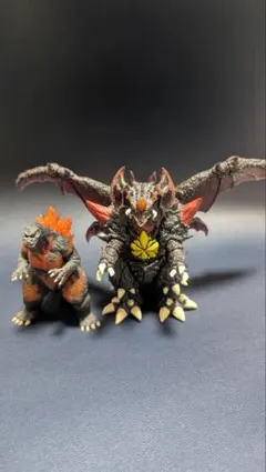 【☆短期出品！早い者勝ち！】HGXゴジラ デストロイア セット(発光ユニット付) ゴジラ ガシャポンHGXゴジラ｜ガシャポンオフィシャルサイト
